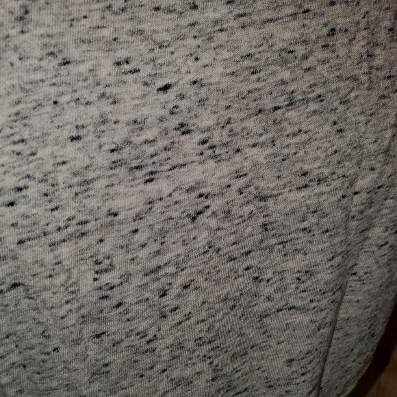 Victoria's Secret PINK  Grey V-neck - Picture 4 of 4